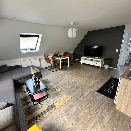 Cozy 55 M² Floor